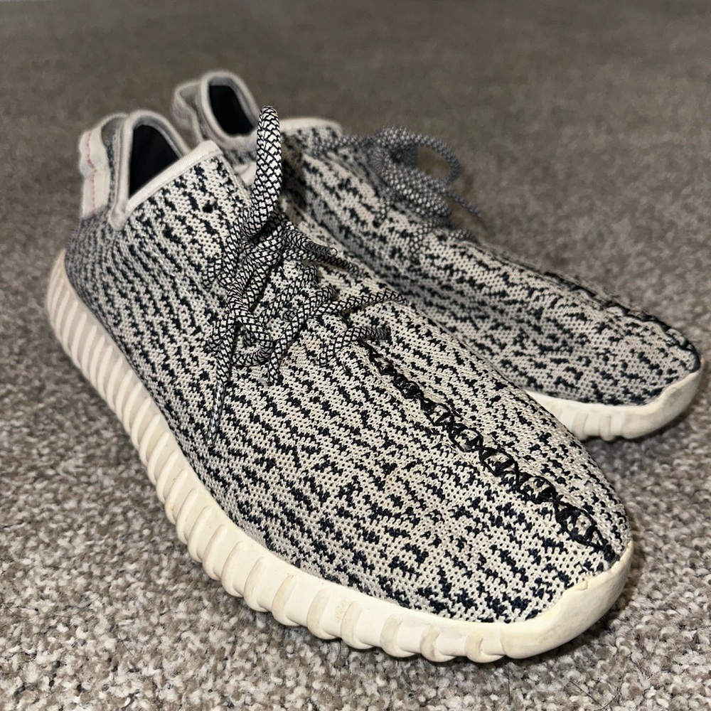 Adidas x Kanye West Turtle Dove shoes men’s 12.5